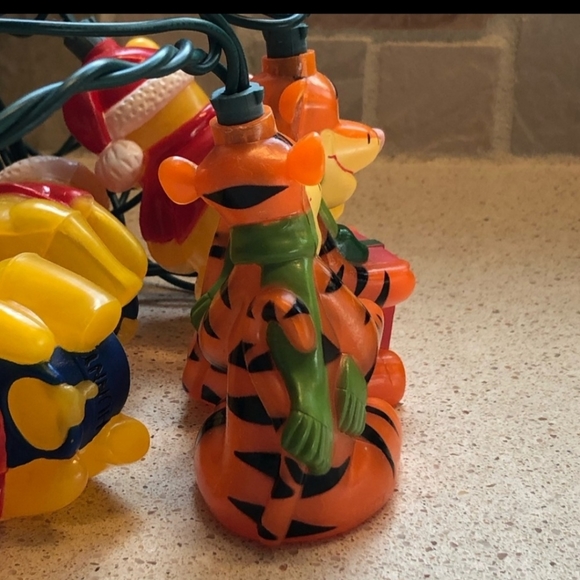 Winnie the Pooh & Tigger Disney Christmas Lights VNTG - Picture 6 of 8